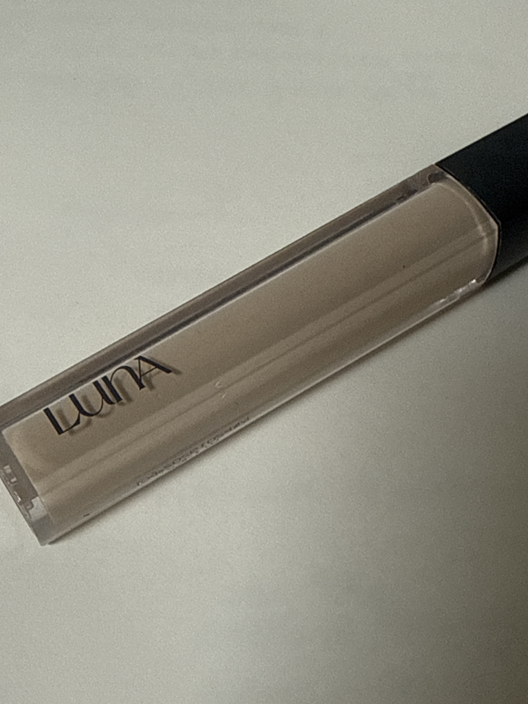 露娜 持久尖端遮瑕膏[SPF34/PA++] [Issue 0.7 Ivory] (问题编号：0.7 Ivory) common.review image