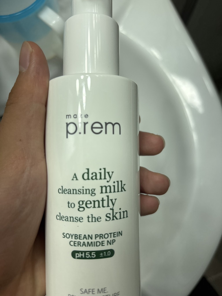 安心保湿卸妆洁面乳的真实用户使用照片