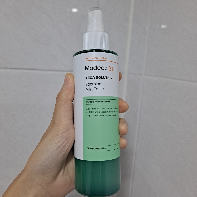 마데카21 (Madeca21) 테카솔루션 수딩 미스트 토너 review image