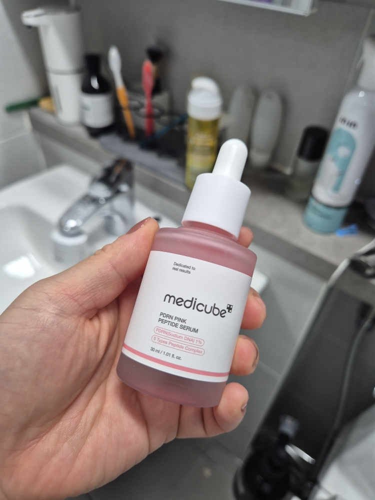 PDRN 粉红色肽原料安瓿的真实用户使用照片