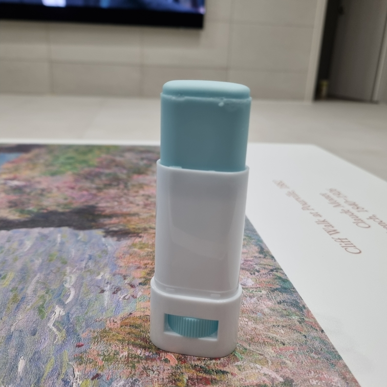 自颜源露 冰感镇定防晒棒 [SPF50+/PA++++] common.review image