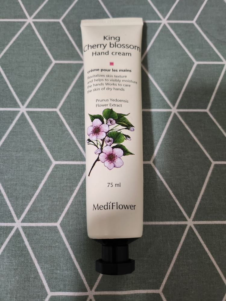 메디플라워 (MediFlower) 보니타 가든 핸드크림 [킹체리블라썸] review image