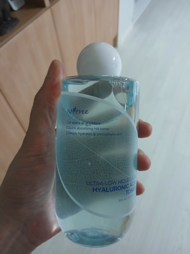 이즈앤트리 (IsNtree) 초저분자 히아루론산 토너 review image