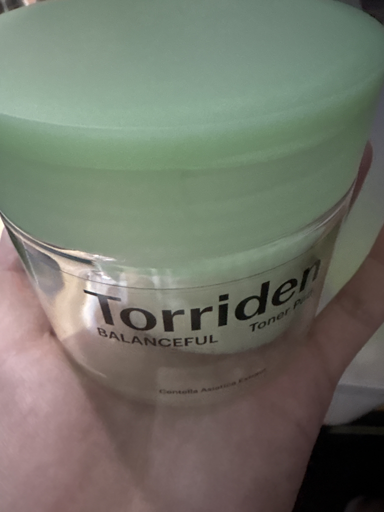 토리든 (Torriden) 밸런스풀 시카 토너 패드 review image