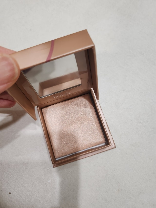 베네피트 (benefit) 박스 오 파우더 컬렉션 하이라이터 [단델리온트윙클] review image