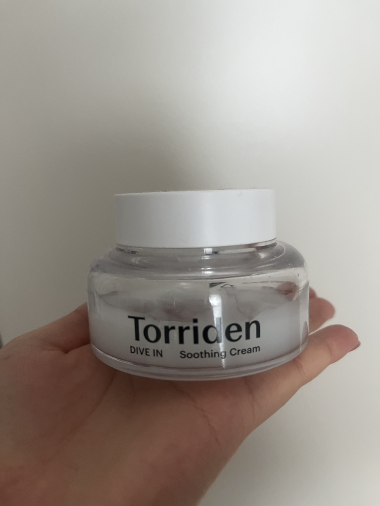低分子玻尿酸保湿面霜的真实用户使用照片