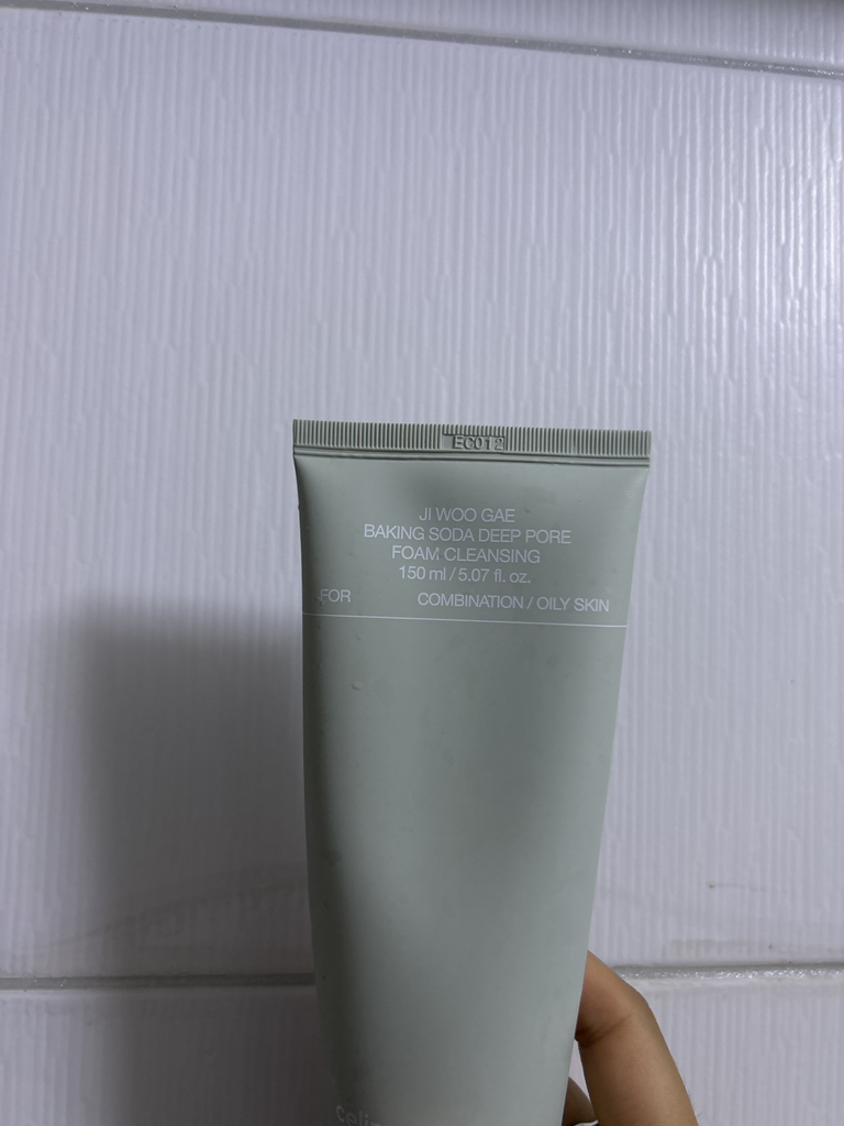 娴俪美诗 小苏打净透毛孔清洁清爽洁面乳 common.review image