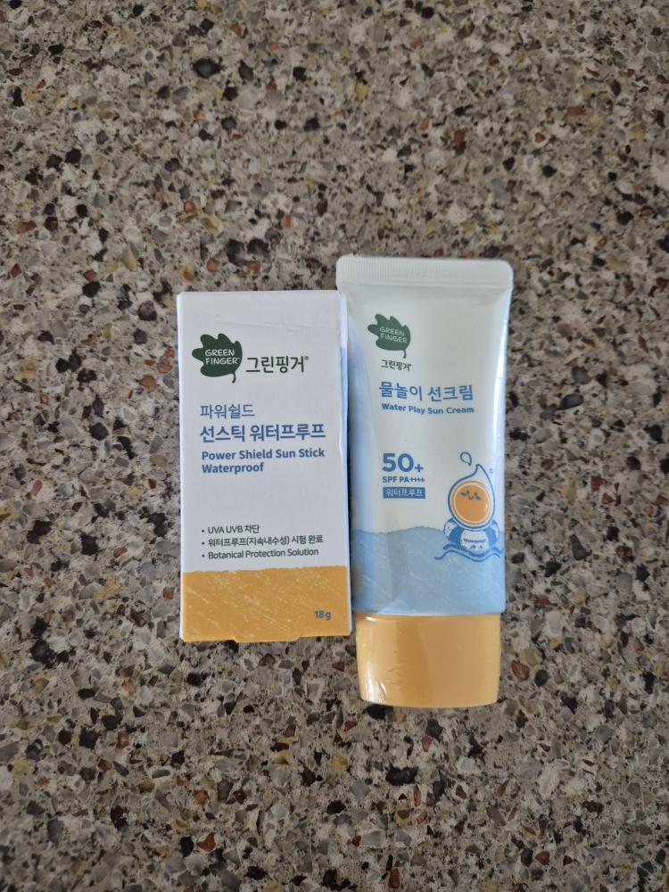 그린핑거 (GREENFINGER) 물놀이 선크림 워터프루프 [SPF50+/PA++++] review image
