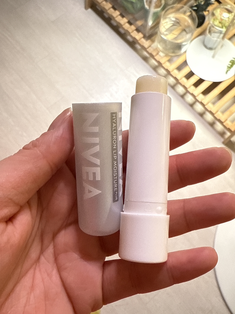 니베아 (NIVEA) 립케어 [히알루론모이스쳐플러스] review image