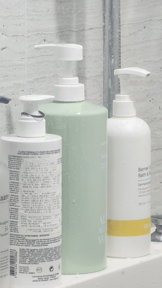 정직한실험실 (True.LAB) 알로에 올인원 워시 위드 패밀리 review image