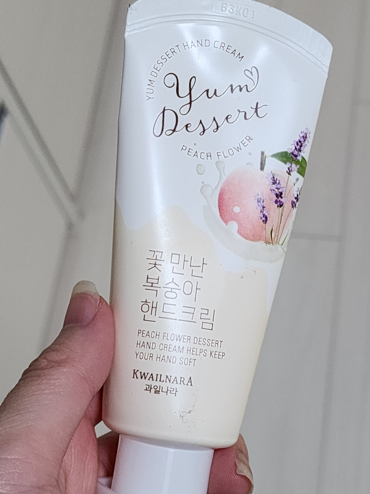 과일나라 (KWAILNARA) 얌 디저트 핸드크림 [꽃만난복숭아크림] review image