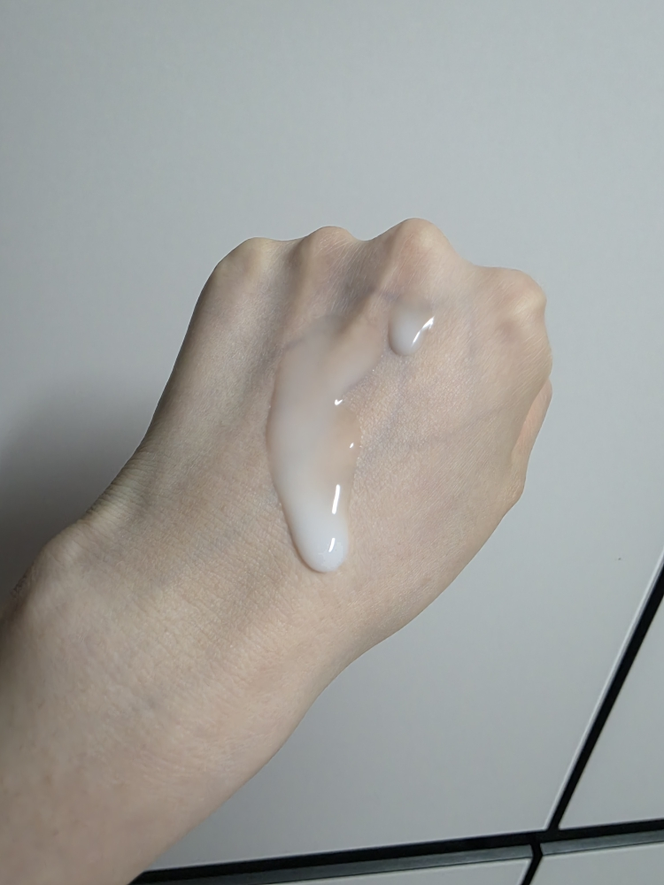 에스트라 (AESTURA) 아토베리어 365 하이드로 에센스 review image