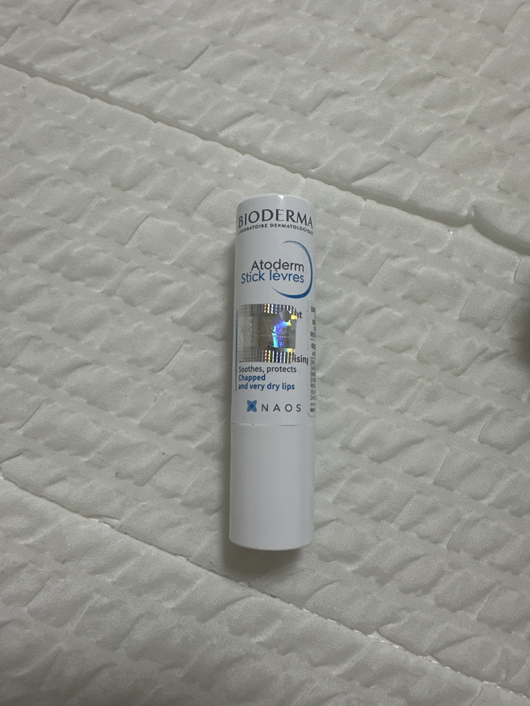 바이오더마 (BIODERMA) 아토덤 립스틱 review image