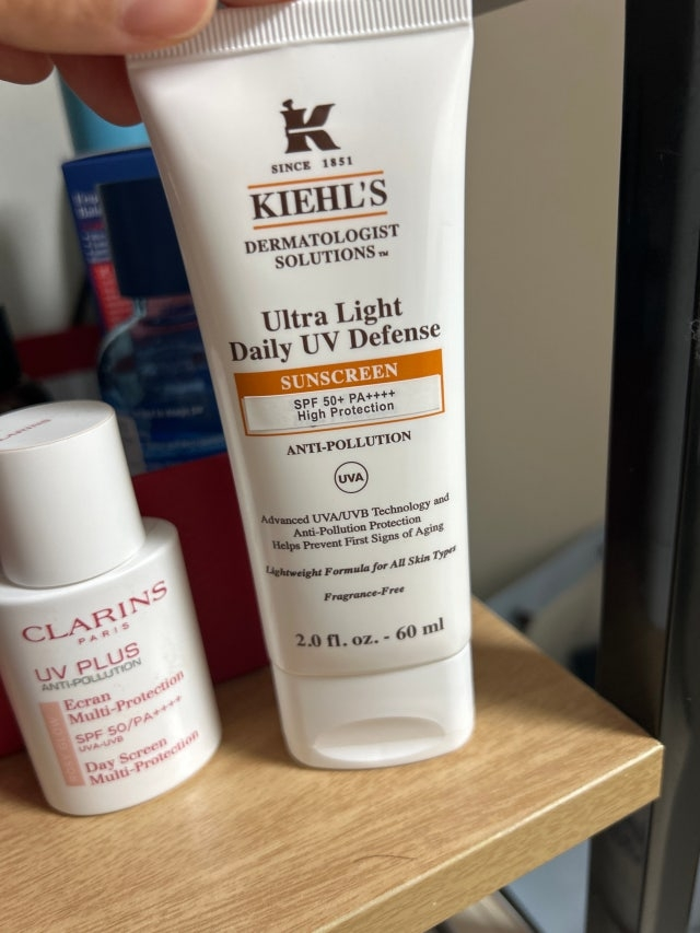 키엘 (Kiehl's) 울트라 라이트 데일리 유브이 디펜스 썬스크린 [SPF50/PA++++] review image