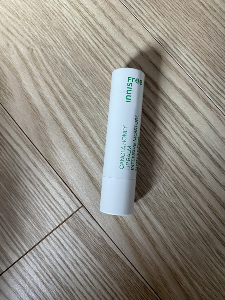 이니스프리 (INNISFREE) 유채꿀립밤 [초보습] review image