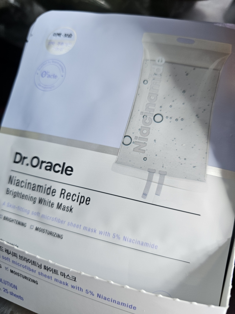 닥터오라클 (Dr.Oracle) 나이아신아마이드 미백 레시피 마스크팩 review image