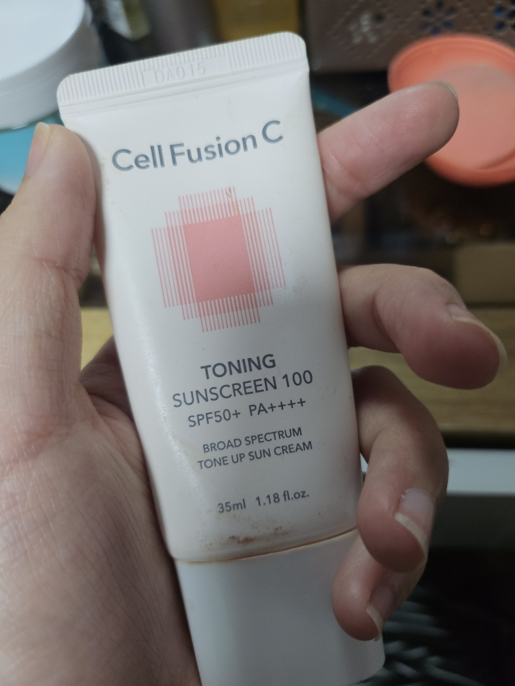 셀퓨전씨 (CellFusionC) 썬스크린 [SPF50+/PA++++] [잡티토닝] review image
