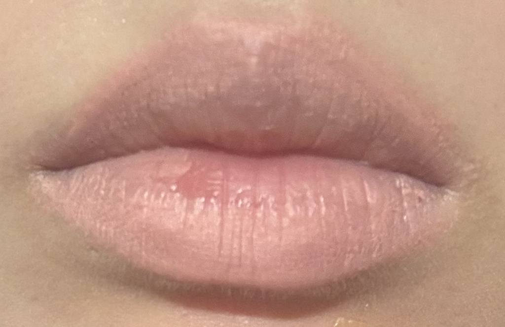 투에딧 (twoedit) 스머징 립앤치크 멀티 스틱 [01 멜로우살몬] review image