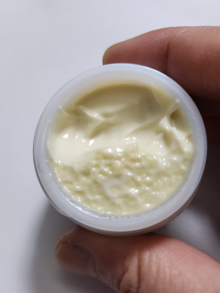 마티나겝하르트 (MARTINAGEBHARDT) 아보카도 아이크림 review image