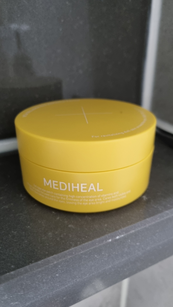 메디힐 (MEDIHEAL) 비타 콜라겐 아이 앰플 패치 review image