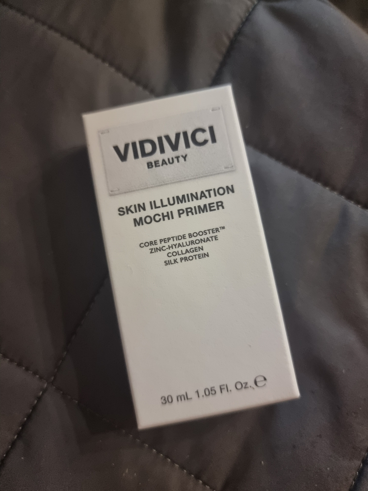 비디비치 (VIDIVICI) 스킨 일루미네이션 모찌 프라이머 review image