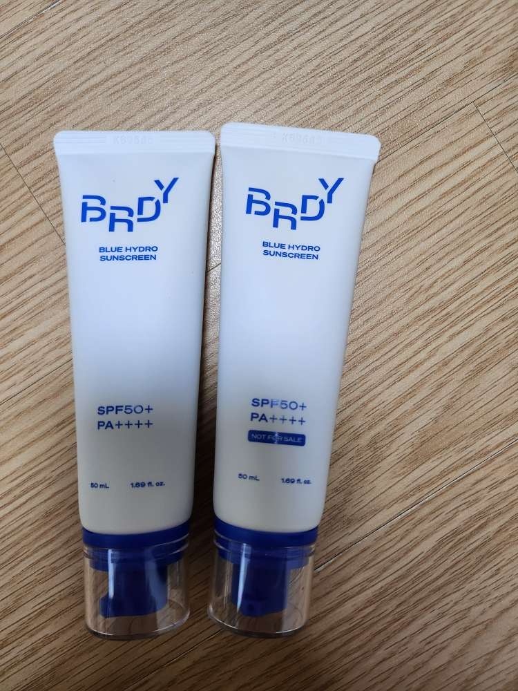 비레디 (B.READY) 블루 수분 선크림 [SPF50+/PA++++] review image