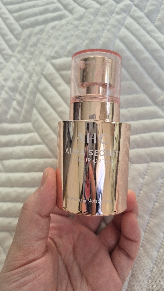 AHC (에이에이치씨) 아우라 시크릿 톤업 크림 벨벳 [SPF30/PA++] review image
