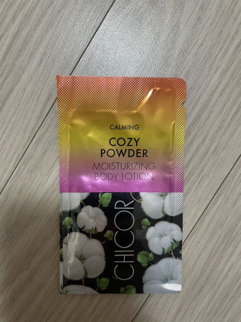 시코르 (CHICOR) 바디컬렉션 모이스춰라이징 바디로션 [코지파우더] review image