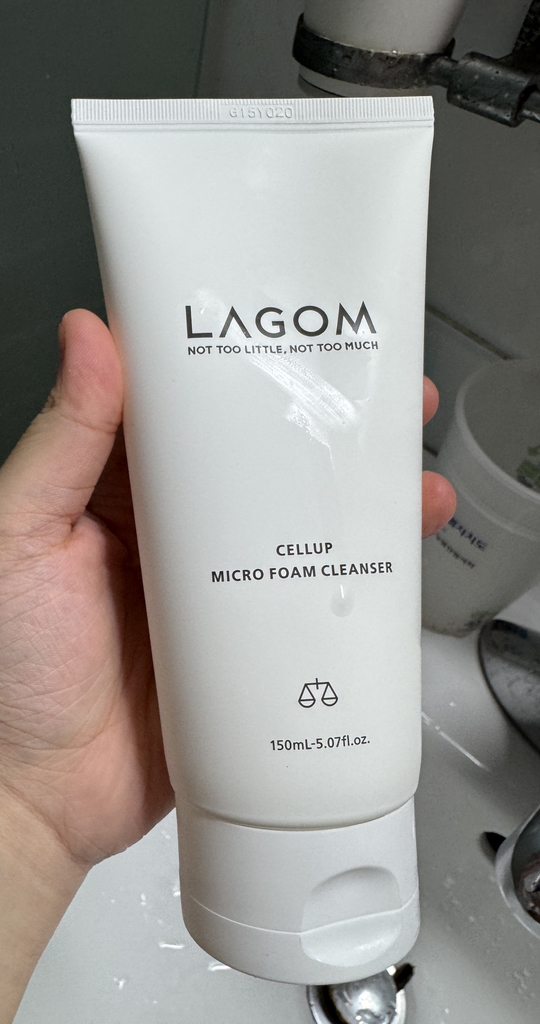라곰 (LAGOM) 마이크로 폼 클렌저 review image