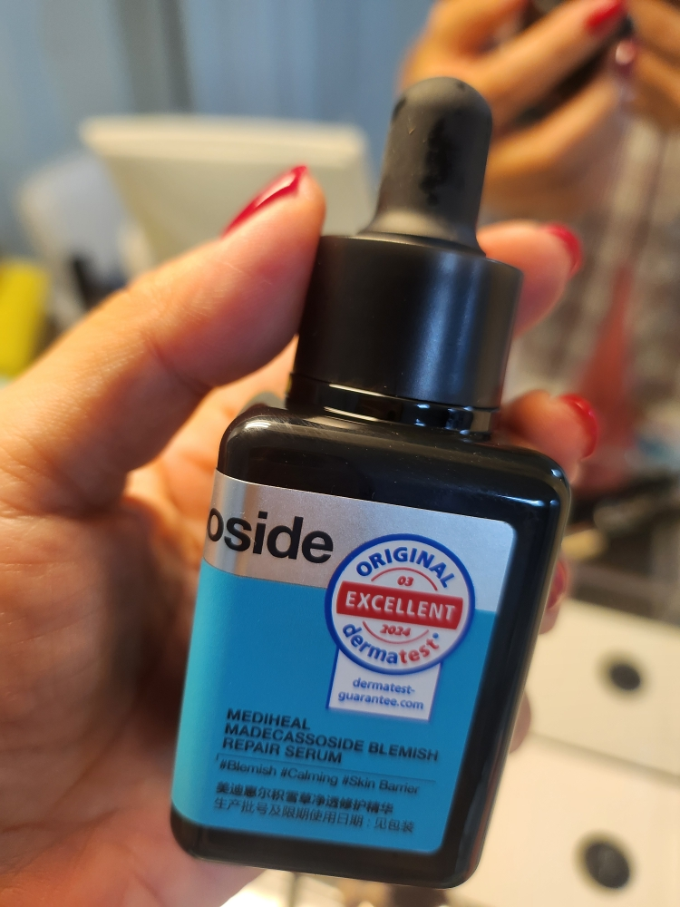 메디힐 (MEDIHEAL) 마데카소사이드 흔적 리페어 세럼 review image