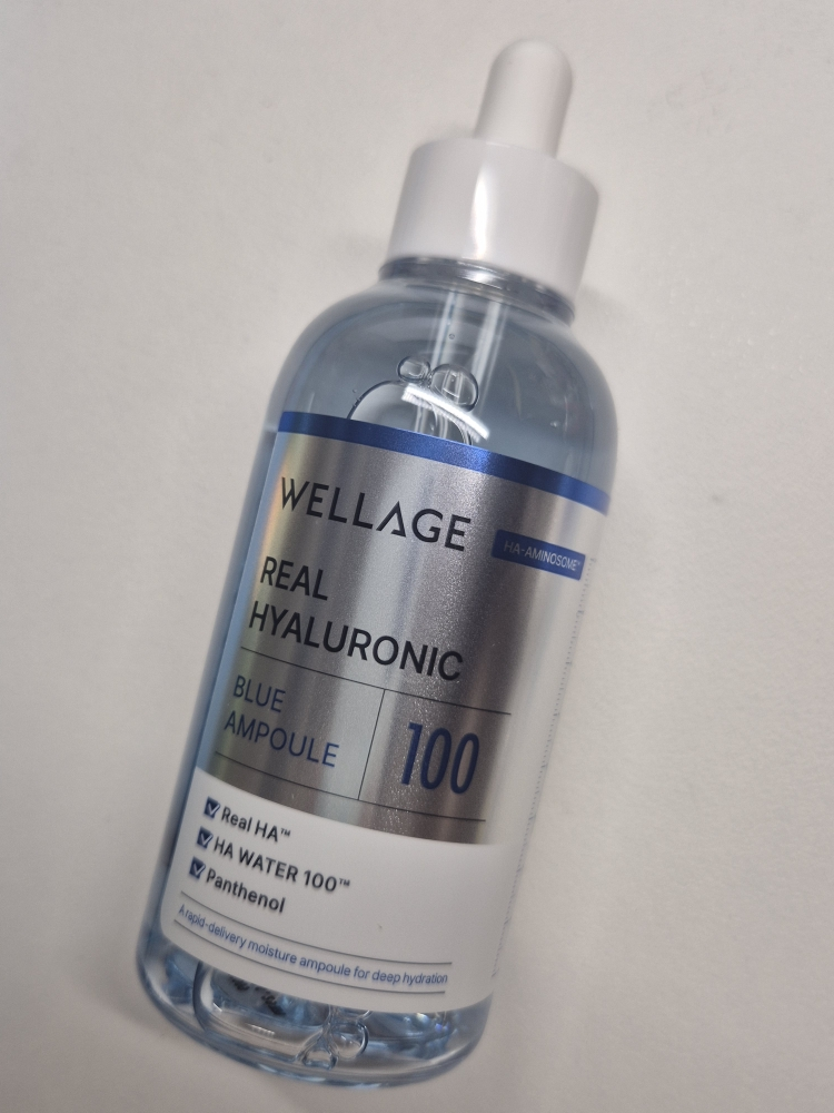 웰라쥬 (WELLAGE) 리얼 히알루로닉 블루 100 앰플 review image