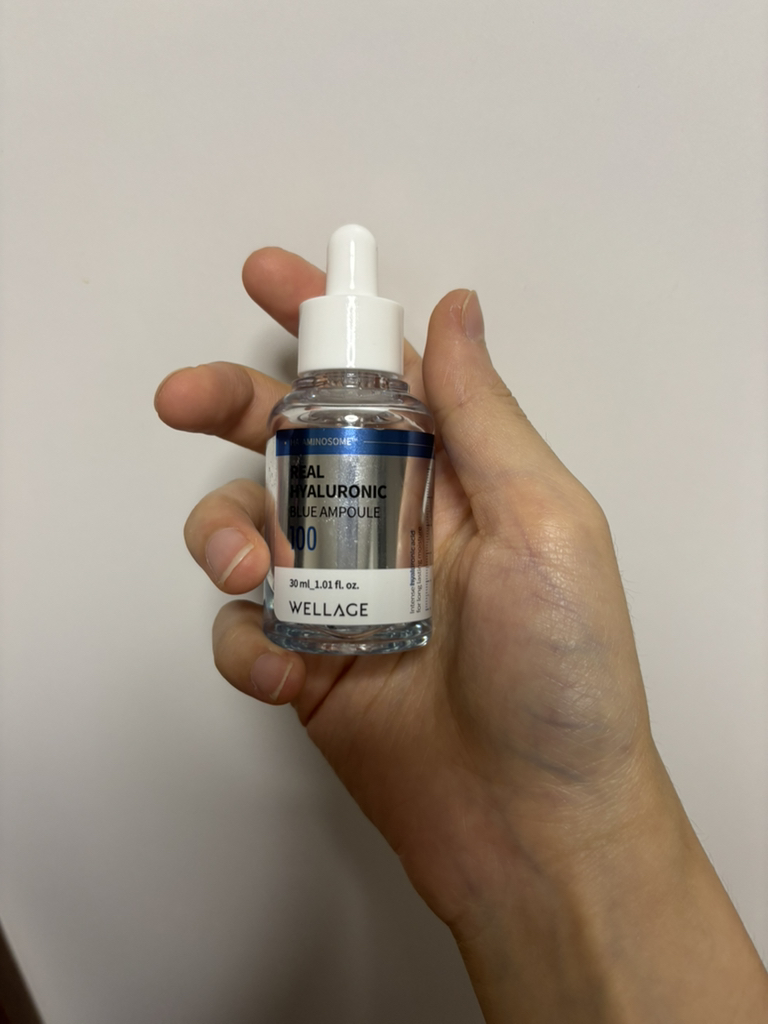 웰라쥬 (WELLAGE) 리얼 히알루로닉 블루 100 앰플 review image