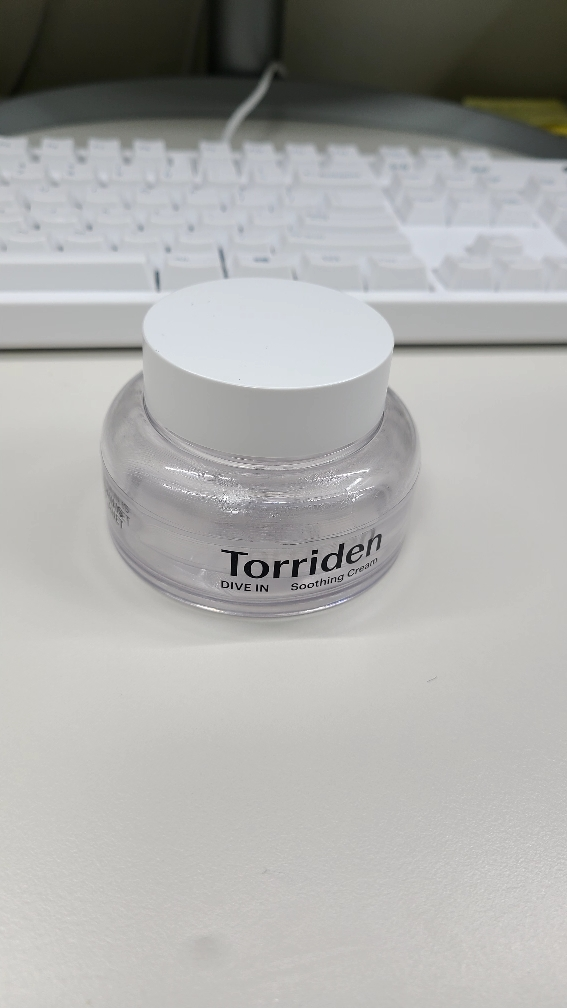 토리든 (Torriden) 다이브인 저분자 히알루론산 수딩 크림 review image
