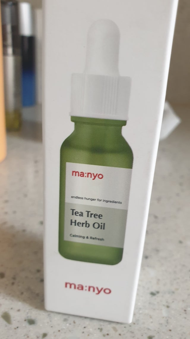 마녀공장 (manyo) 티트리 허브 오일 review image