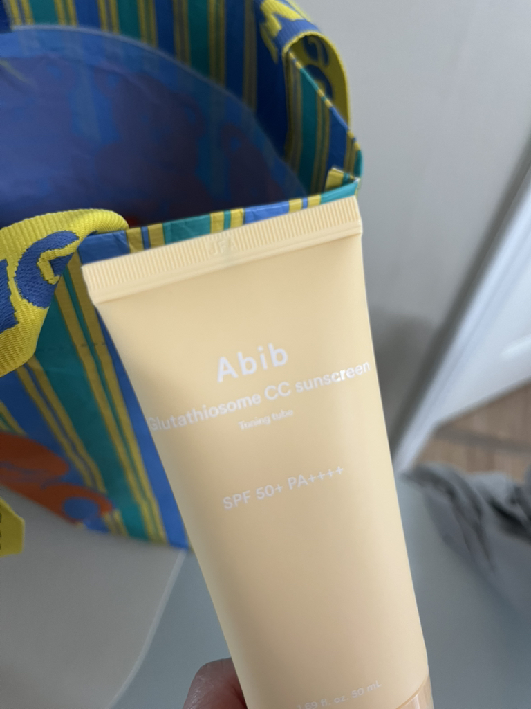 아비브 (Abib) 글루타치온좀 CC 선크림 토닝 튜브 [SPF50+/PA++++] review image