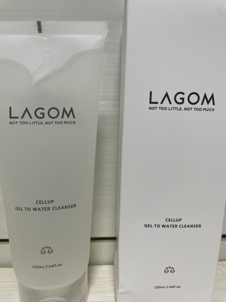 라곰 (LAGOM) 젤 투 워터 클렌저 review image