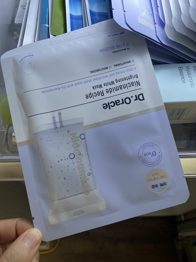 닥터오라클 (Dr.Oracle) 나이아신아마이드 미백 레시피 마스크팩 review image