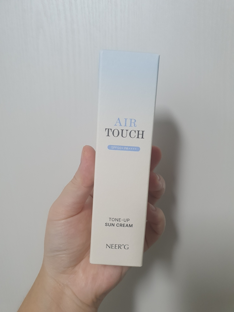 니얼지 (NEER'G) 에어터치 톤업선크림 [SPF50+/PA++++] review image