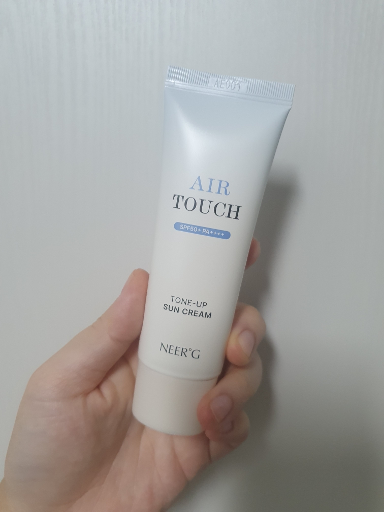 니얼지 (NEER'G) 에어터치 톤업선크림 [SPF50+/PA++++] review image
