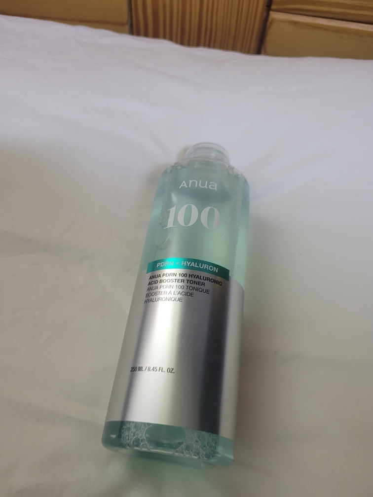 아누아 (Anua) 피디알엔 100 히알루론산 부스터 토너 review image