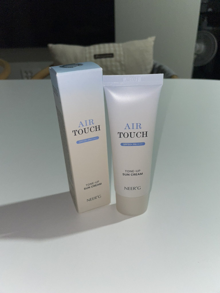 니얼지 (NEER'G) 에어터치 톤업선크림 [SPF50+/PA++++] review image