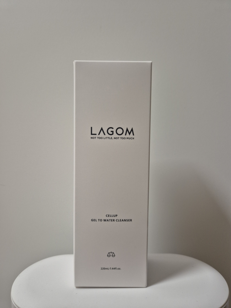 라곰 (LAGOM) 젤 투 워터 클렌저 review image