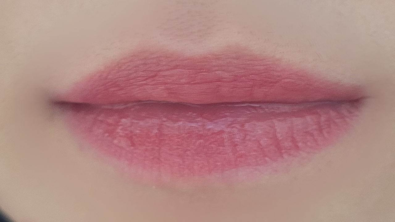 유이크 (UIQ) 바이옴 베리어 멜팅 모이스처 립밤 [모브라이즈] review image