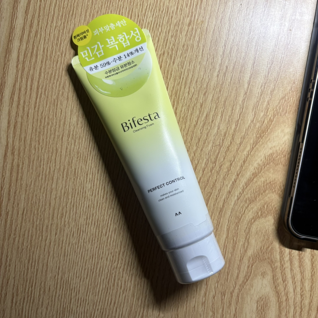 비페스타 (Bifesta) 클렌징폼 퍼펙트 컨트롤 review image
