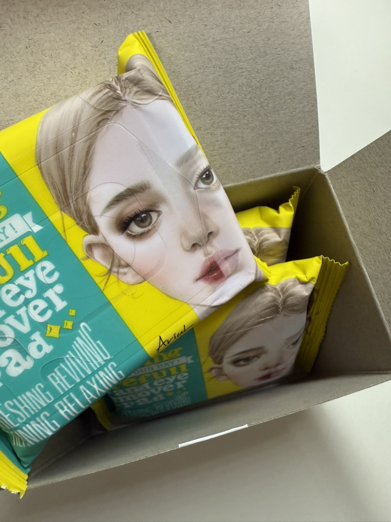 艾藜儿 舒缓压力纯净唇部和眼部卸妆棉片 common.review image