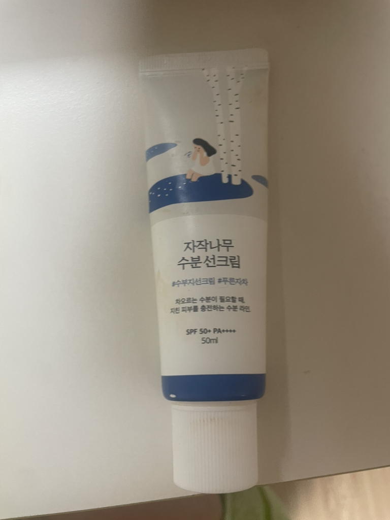 柔恩莱 白桦树水分防晒霜 [SPF50+/PA++++] common.review image