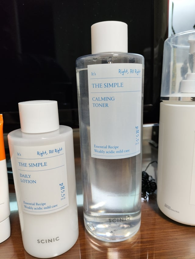 犬儒主义者 简单的凸轮调色剂 common.review image