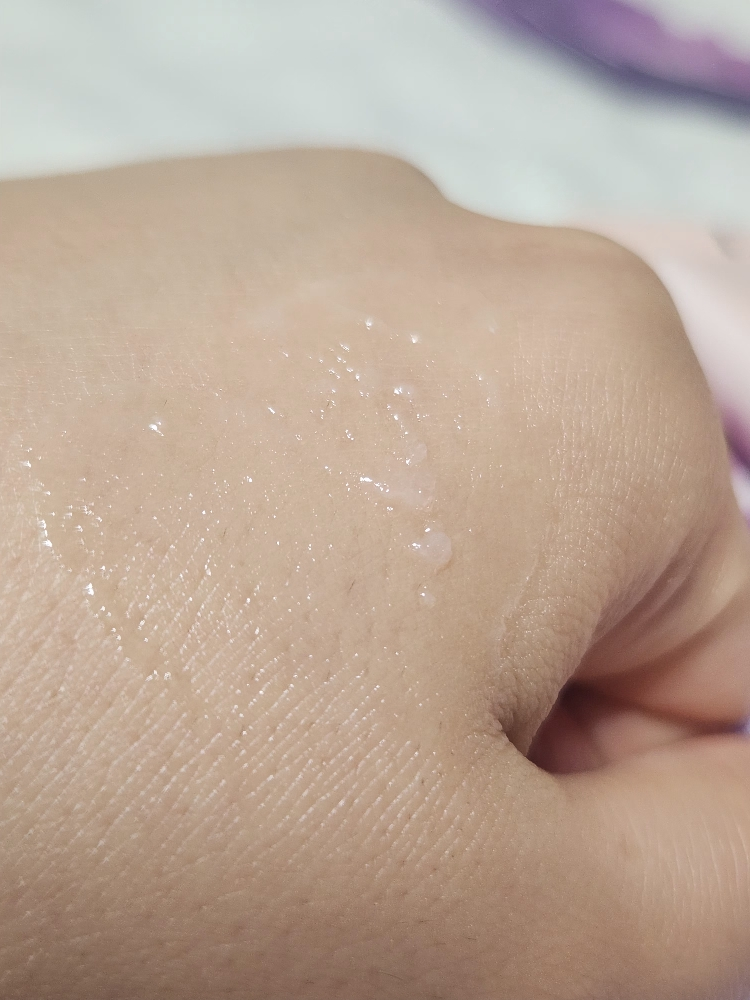 未经证实 海洋胶囊防晒精华 [SPF50+/PA++++] common.review image