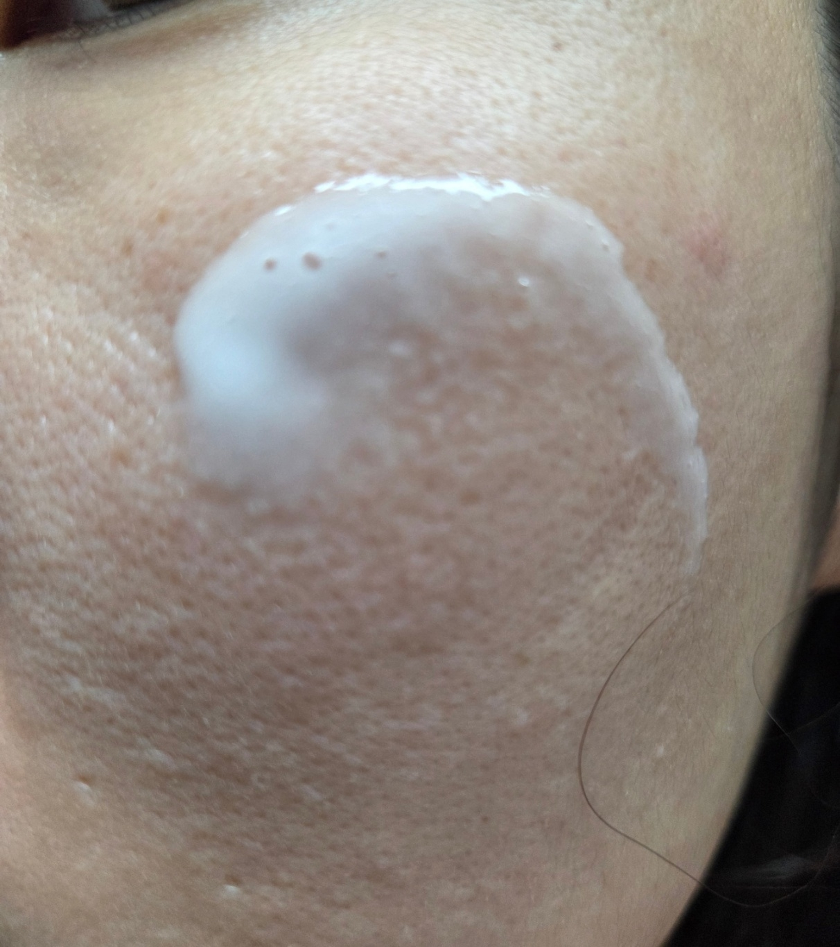 지샌달 (Jysandal) 세라믹 슬릭 세럼 review image