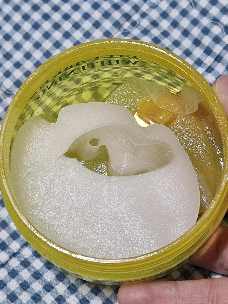 果冻眼膜贴 [美白]的真实用户使用照片